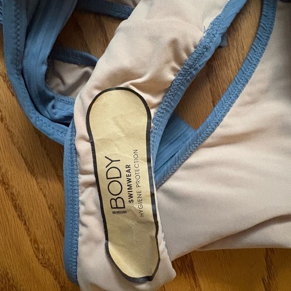 🆕Cotton On Body Cheeky Bikini Bottoms. Small - Picture 4 of 4